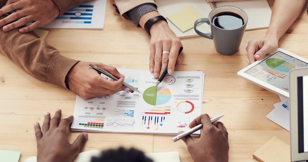 Desplegar un portfolio React gratis: publica proyectos que los reclutadores puedan abrir