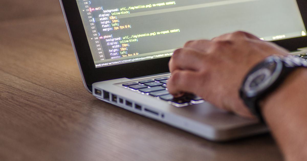मुफ़्त Vue ऐप hosting: अपना Vue build तेज़ी से deploy करें